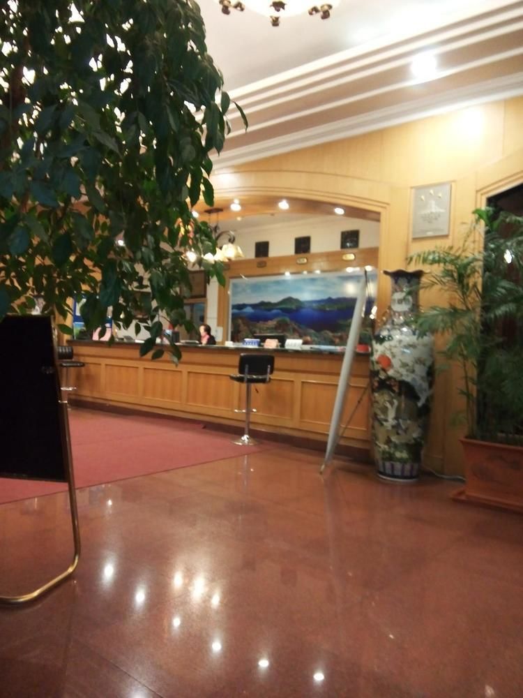 Lin Yuan Hotel Harbin Exterior foto